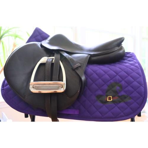 Halloween saddle pad, Witch hats on quilted saddle pad, Saddle pad for horseback riders, Equestrian saddle pad, Kids saddle pad