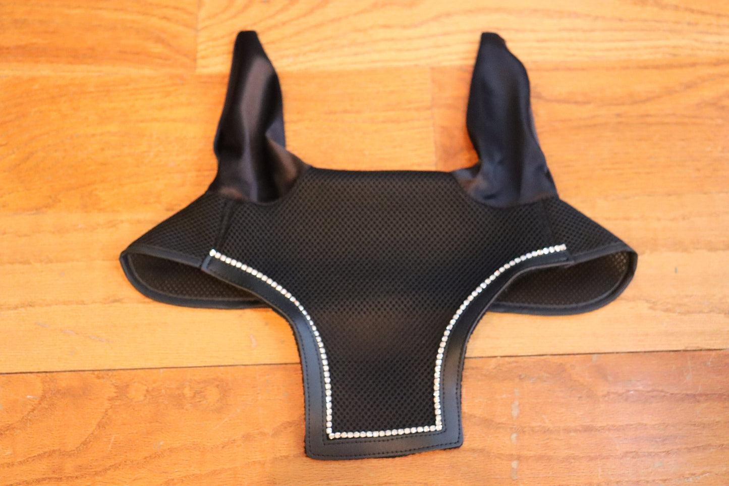 Equestrian fly bonnet, Custom fly bonnet, High quality mesh jumpers fly bonnet, Barn logo fly bonnet