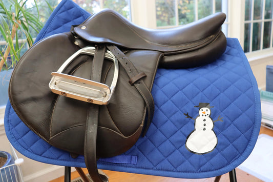 Holiday saddle pad, Snowman on blue saddle pad, Cute saddle pad for horseback riders, Equestrian saddle pad, Kids saddle pad
